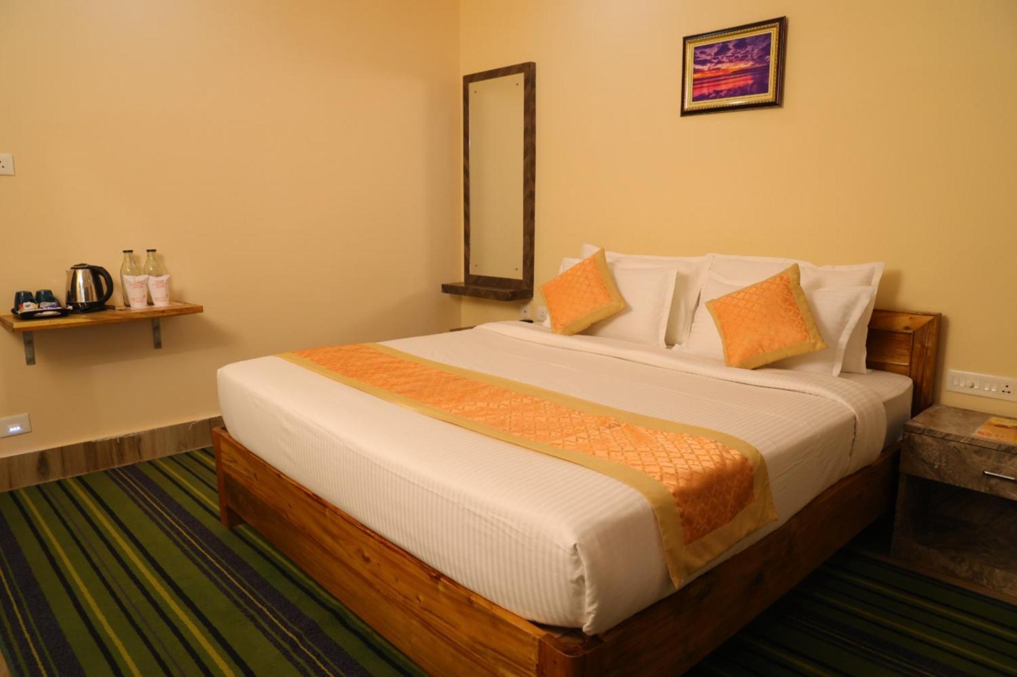 Goroomgo Silicon Residency Puri Near Sea Beach & Temple - Luxurious Room - Lift And Parking Facilities - Best Seller Exterior foto